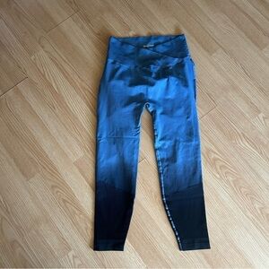Shefit Blue Ombré Crossover Seamless Leggings Size 2Luxe/18